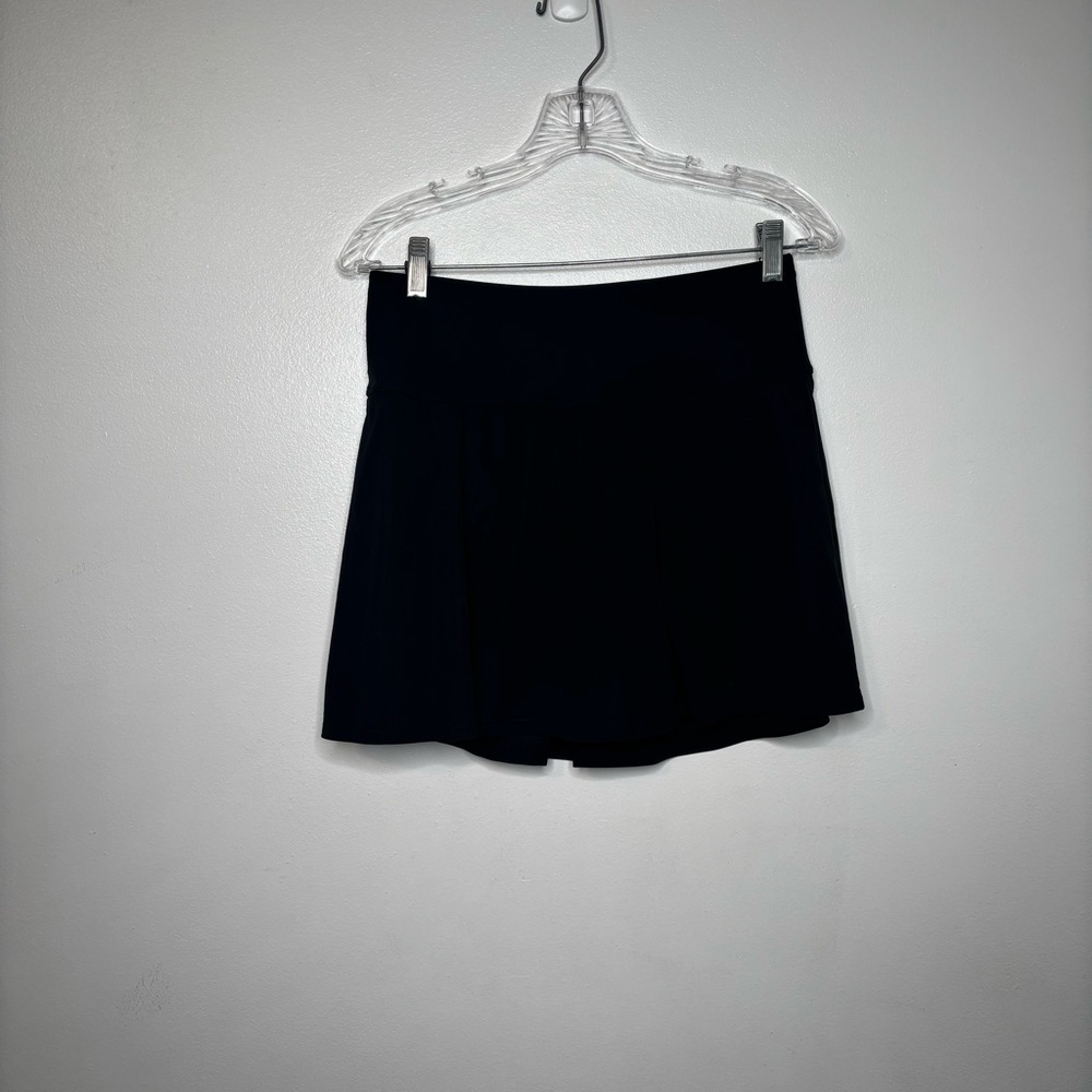 L.L. Bean Women's Shaping Swimwear, Swim Skirt Size 12 Reg Black UPF 50+ - Picture 2 of 7